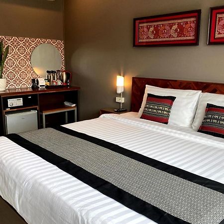 Patuxay Place Vientiane Dış mekan fotoğraf
