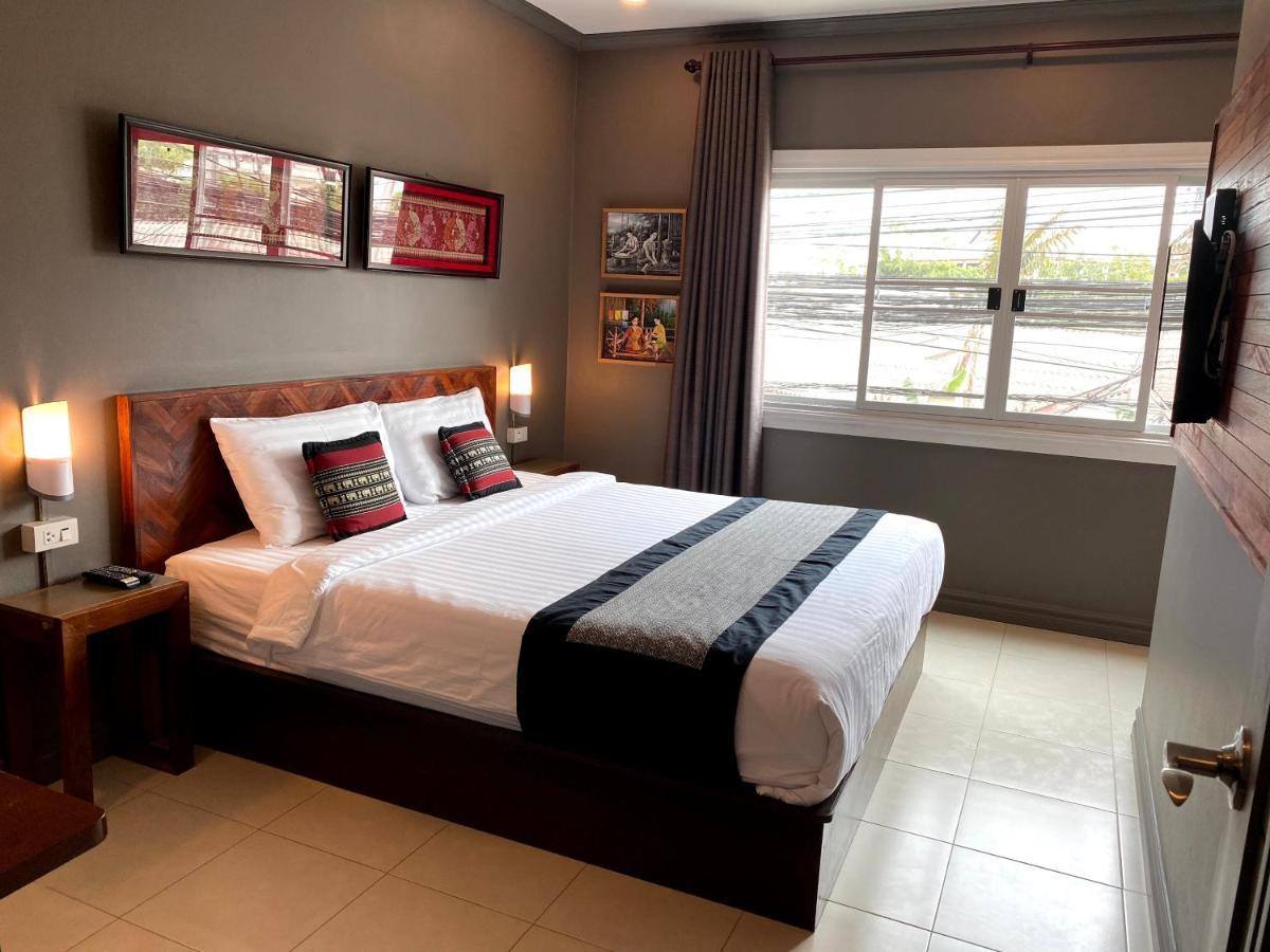 Patuxay Place Vientiane Dış mekan fotoğraf