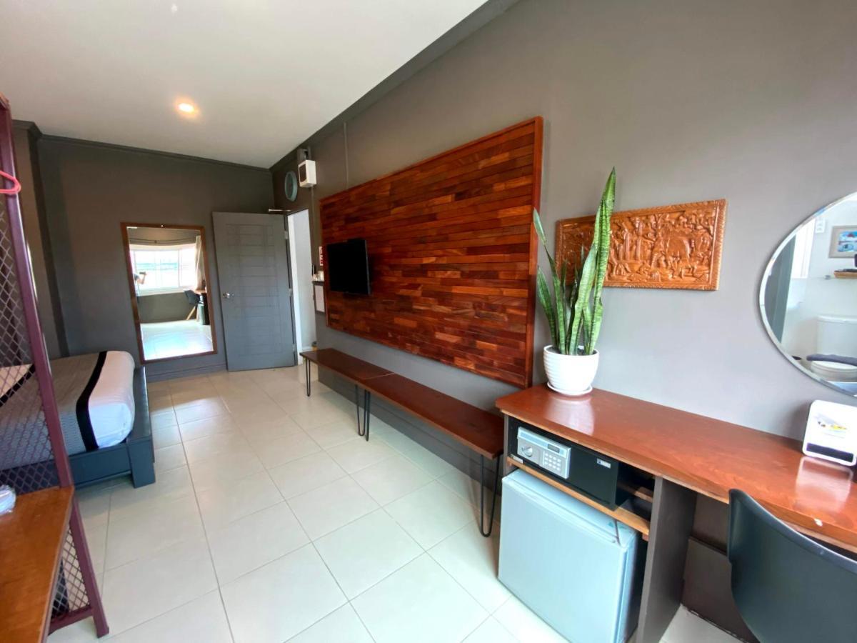 Patuxay Place Vientiane Dış mekan fotoğraf