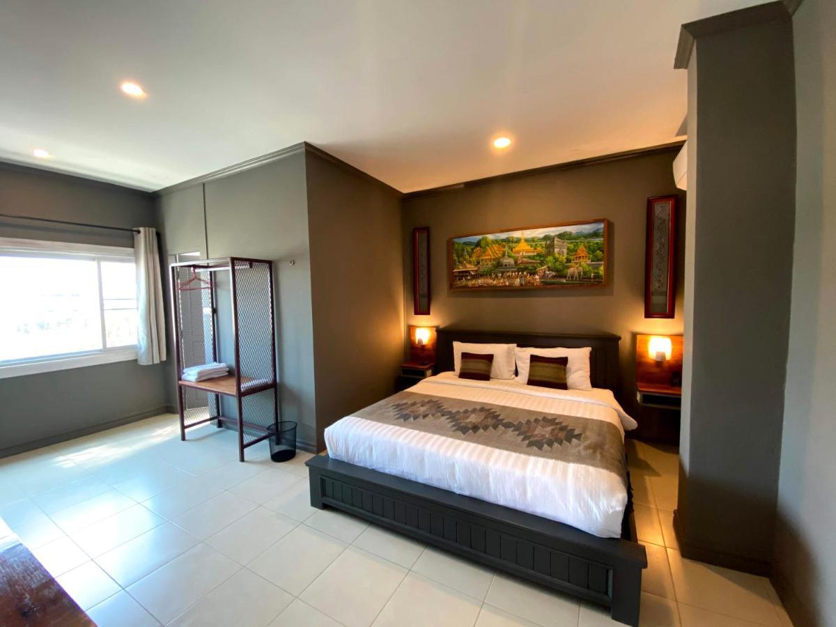 Patuxay Place Vientiane Dış mekan fotoğraf